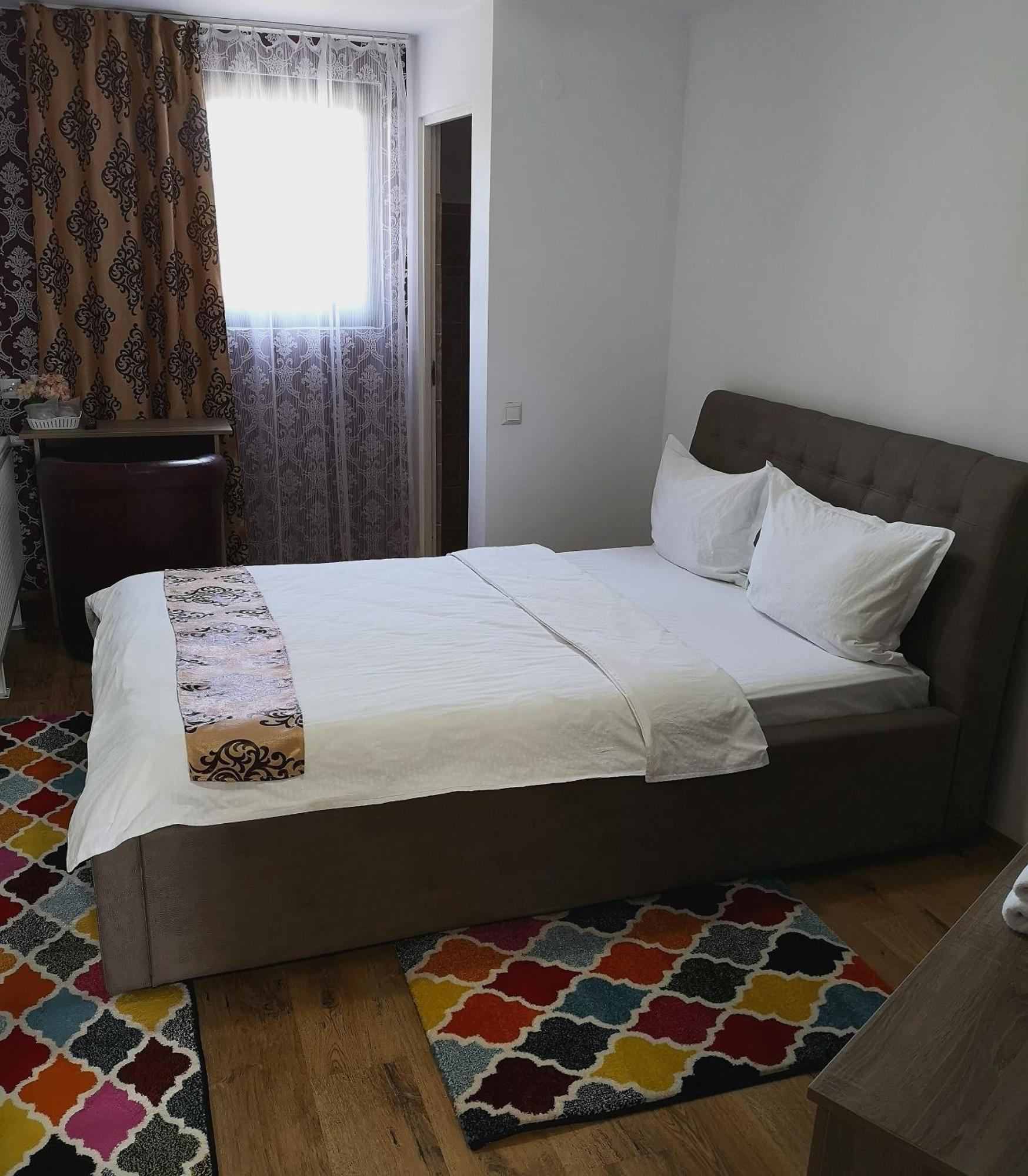 Casa Hortensia Ташнад Екстериор снимка